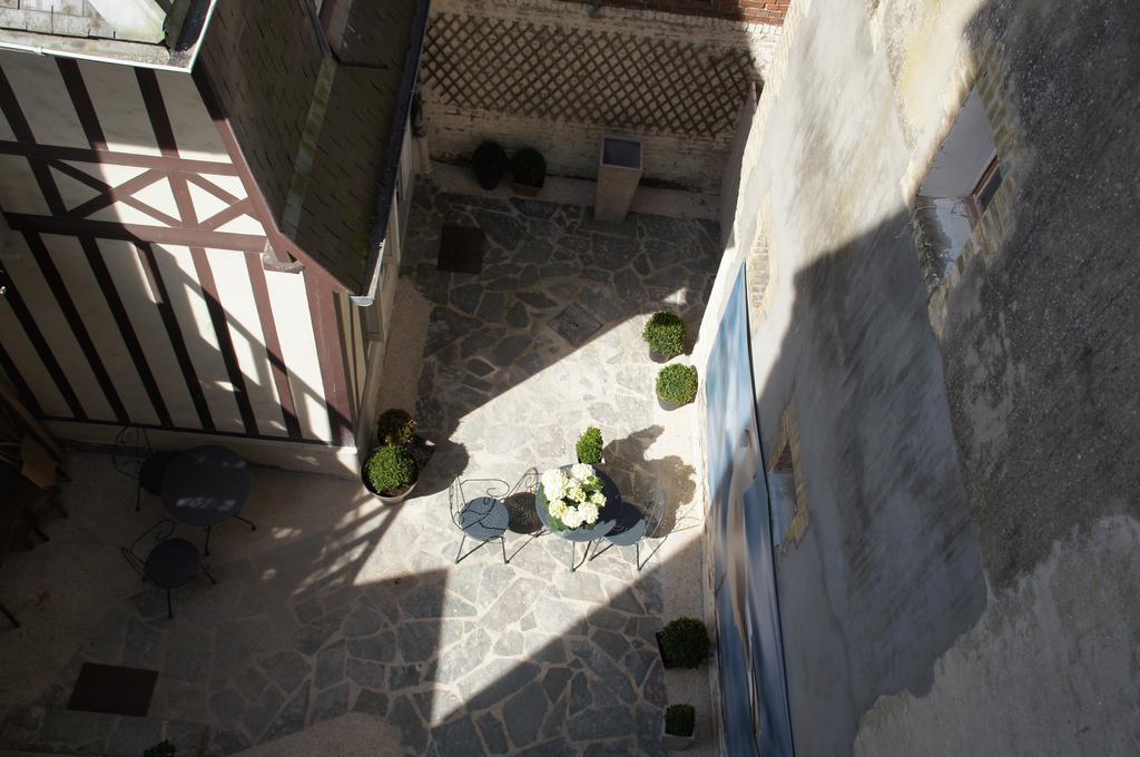 La Petite Cour Hotel Trouville-sur-Mer Exterior foto
